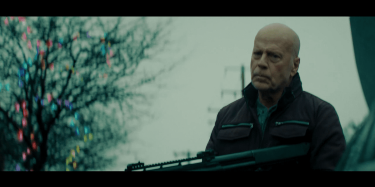 detective-knight-redemption-2022-movie-official-trailer-bruce-willis-lochlyn-munro Detective Knight Redemption